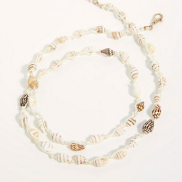 Free People Jewelry - Free People Sol Beaded Shell Necklace